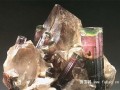 日本研究人员在中亚发现新矿物—碧玺
