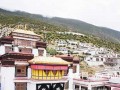 探访西藏境内最大的尼众寺院 拉萨曲水雄色寺