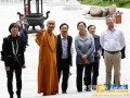 浙江省政协副主席陈艳华一行视察天圣山安福寺（图）