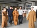 湖南佛协咨委会副主任禅道长老等参访扬州鉴真图书馆