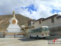 林布寺高僧讲诉50年寺庙变迁：驻寺干部带来民主
