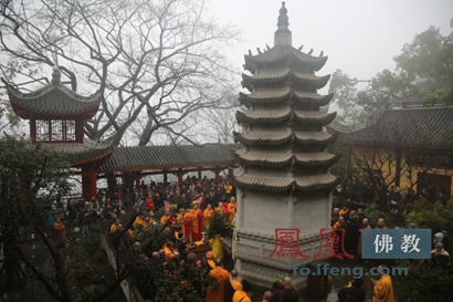 文化-雨中追忆 音容宛在——惟贤长老圆寂三周年纪念法会 文化-雨中追忆 音容宛在——惟贤长老圆寂三周年纪念法会