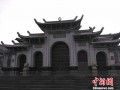 揭秘中国最大女子佛学院尼众生活 最小者仅8岁(图)