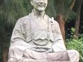 一代律宗高僧弘一大师圆寂纪念日 泉州佛教界塔前缅怀大师