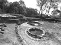 南京天隆寺发现庞大古墓群 挖出须弥座