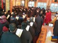 青海菩提寺举行新年祈福法会 延菩法师送义工“红包”