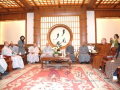 韩国天台宗总务院长门德长老一行到访中国佛学院