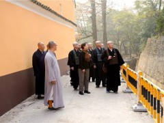 日本永平寺监院小林昌道一行赴天童禅寺慰问