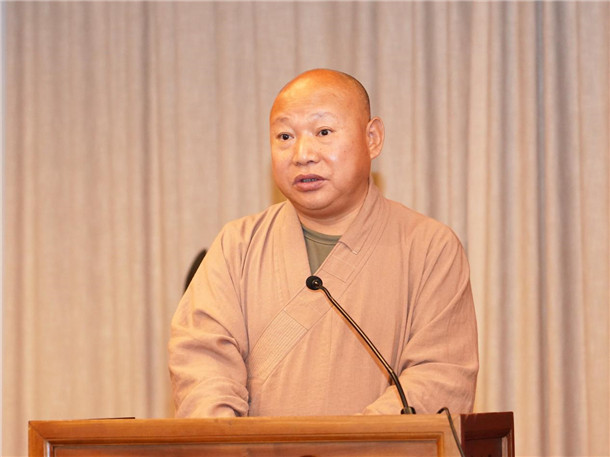 中国佛教协会副会长静波法师发言中国佛教协会副会长静波法师在结业